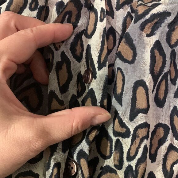 TESS Silk Blouse - Picture 5 of 7